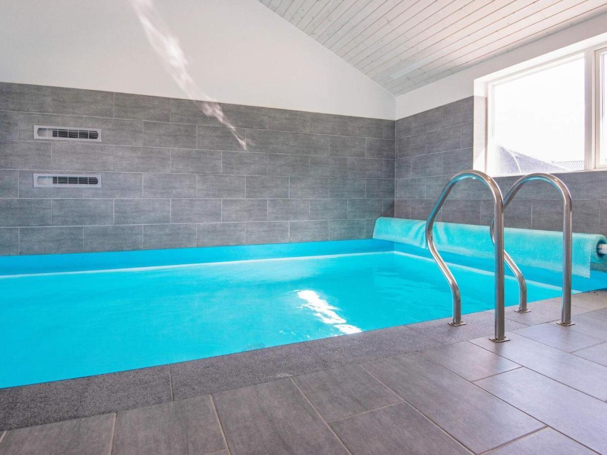 16 Person Holiday Home In R M Rømø Kirkeby Extérieur photo