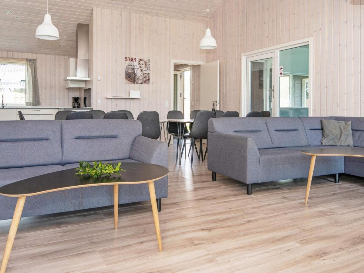 16 Person Holiday Home In R M Rømø Kirkeby Extérieur photo