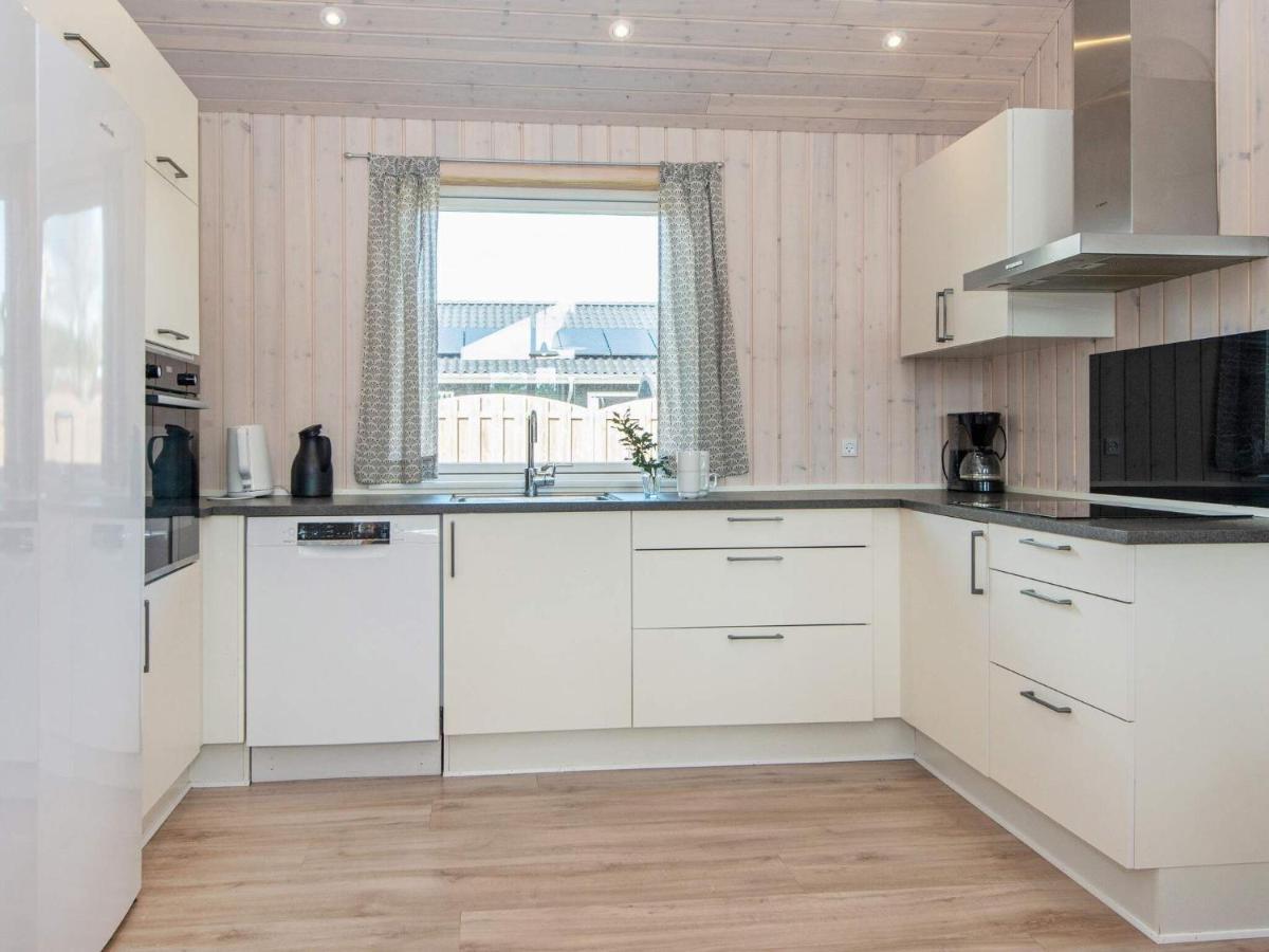 16 Person Holiday Home In R M Rømø Kirkeby Extérieur photo