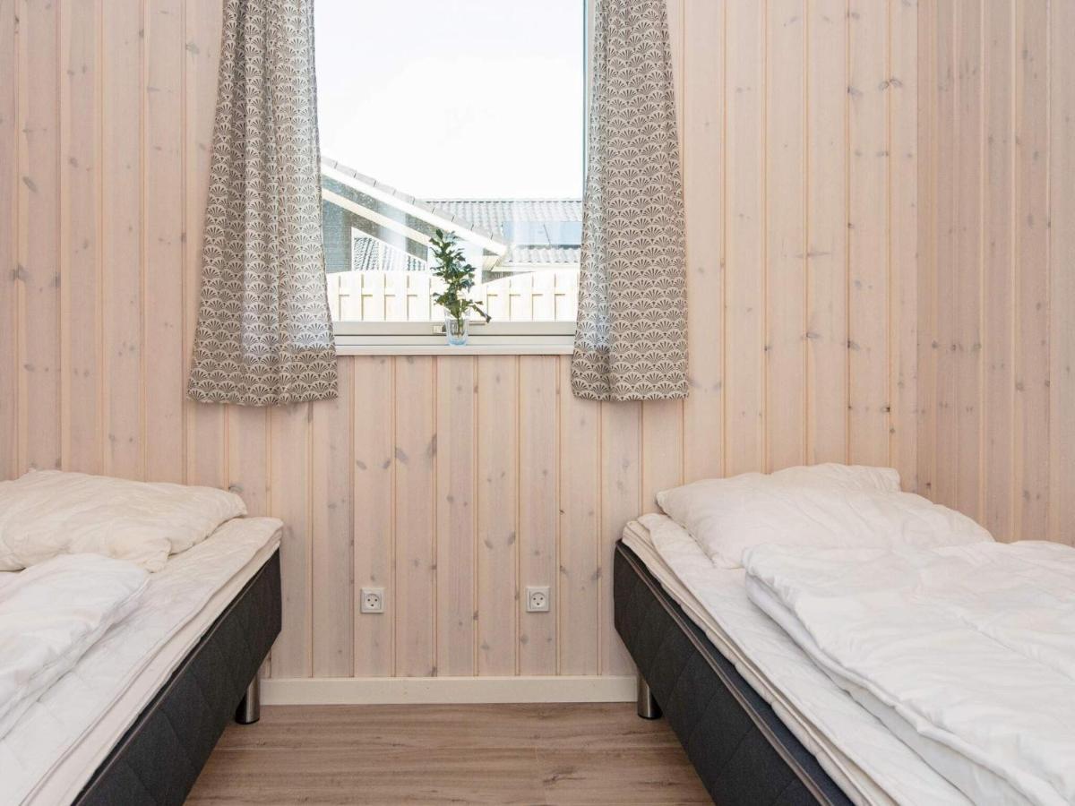 16 Person Holiday Home In R M Rømø Kirkeby Extérieur photo